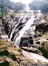 Cemeruh Waterfalls